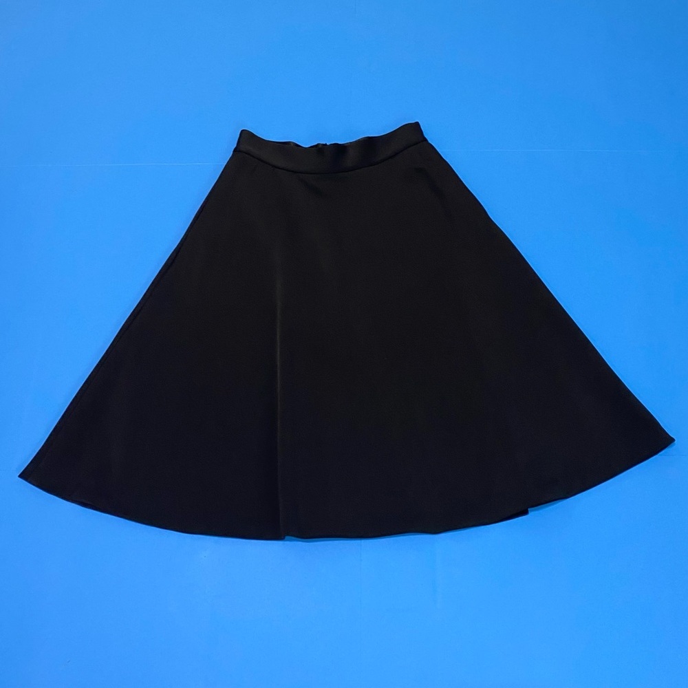 Banana Republic black skirt size 4